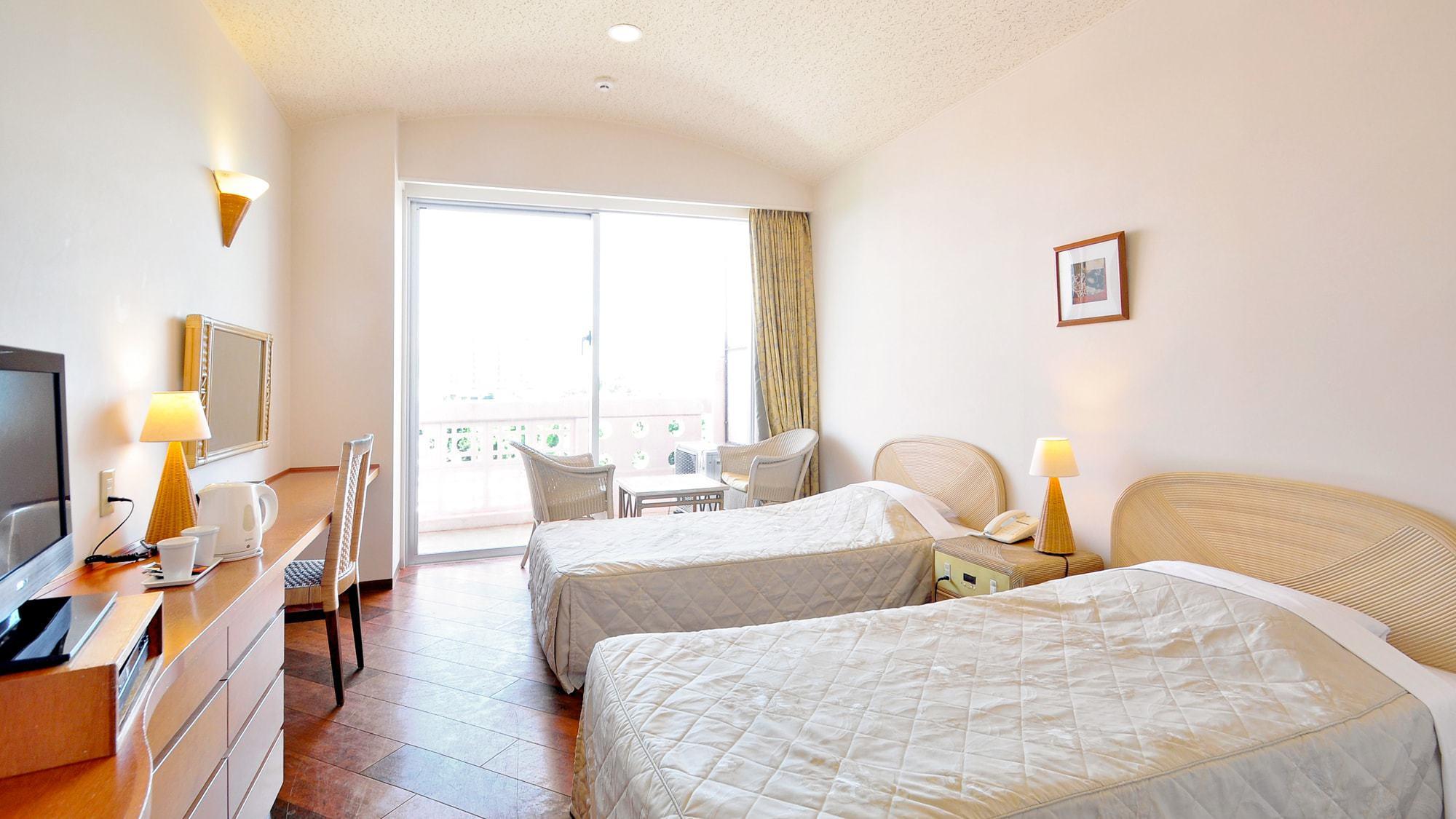 Room, Twin Beds, New Wing
