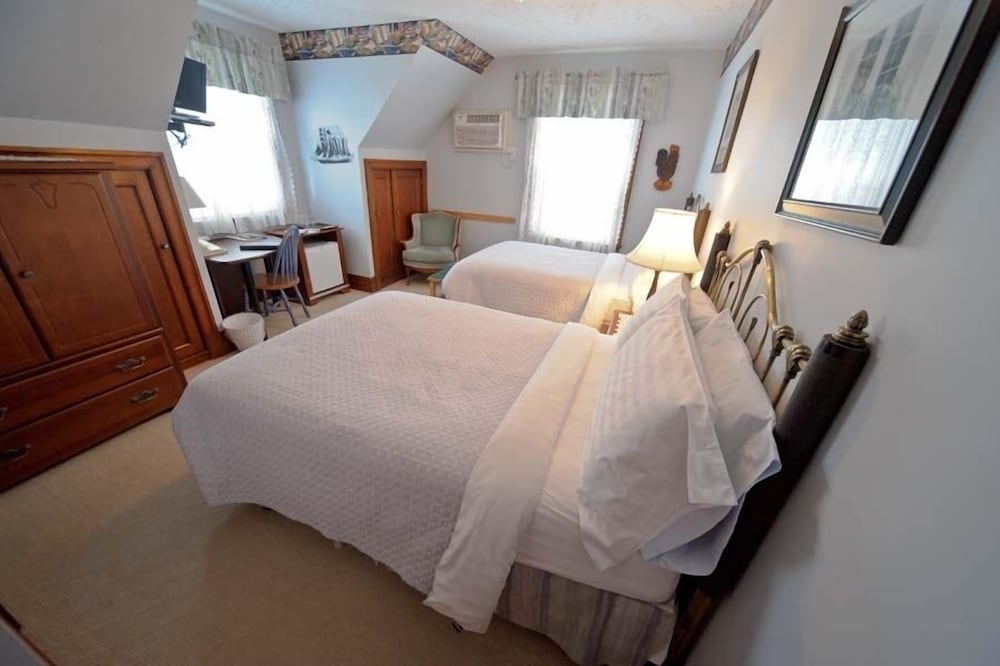 The Harbour House 19/50