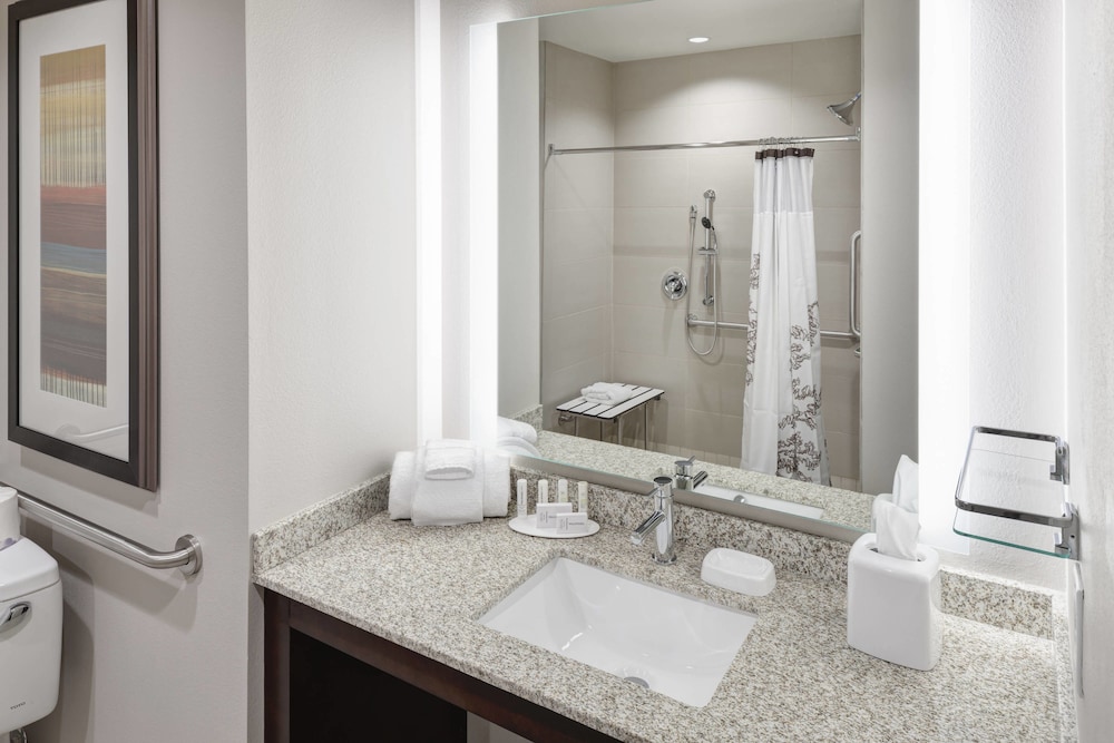 RESIDENCE INN DALLAS PLANO/RICHARDSON 12/42
