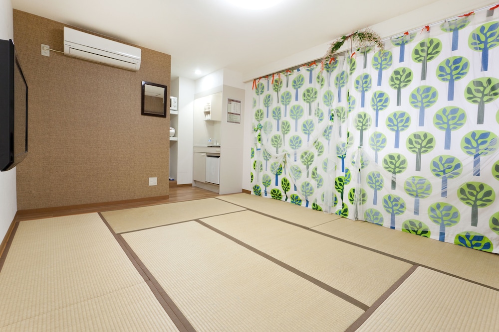 Hotel Hanabi 12/43