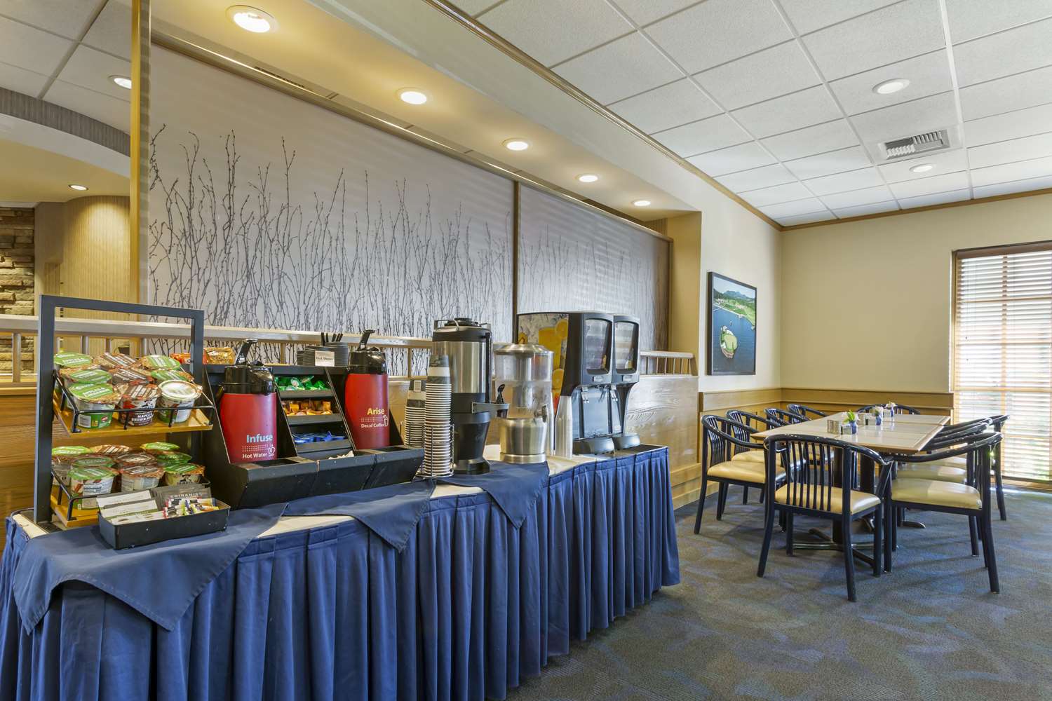 Best Western Plus Coeur D alene Inn 37/41