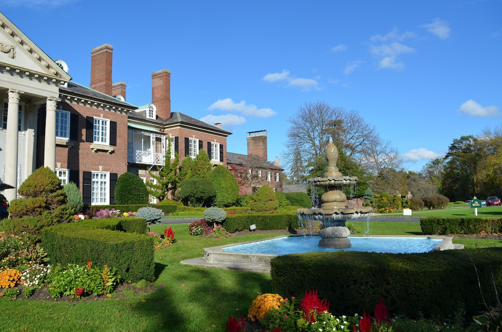 Glen Cove Mansion Hotel 7/51