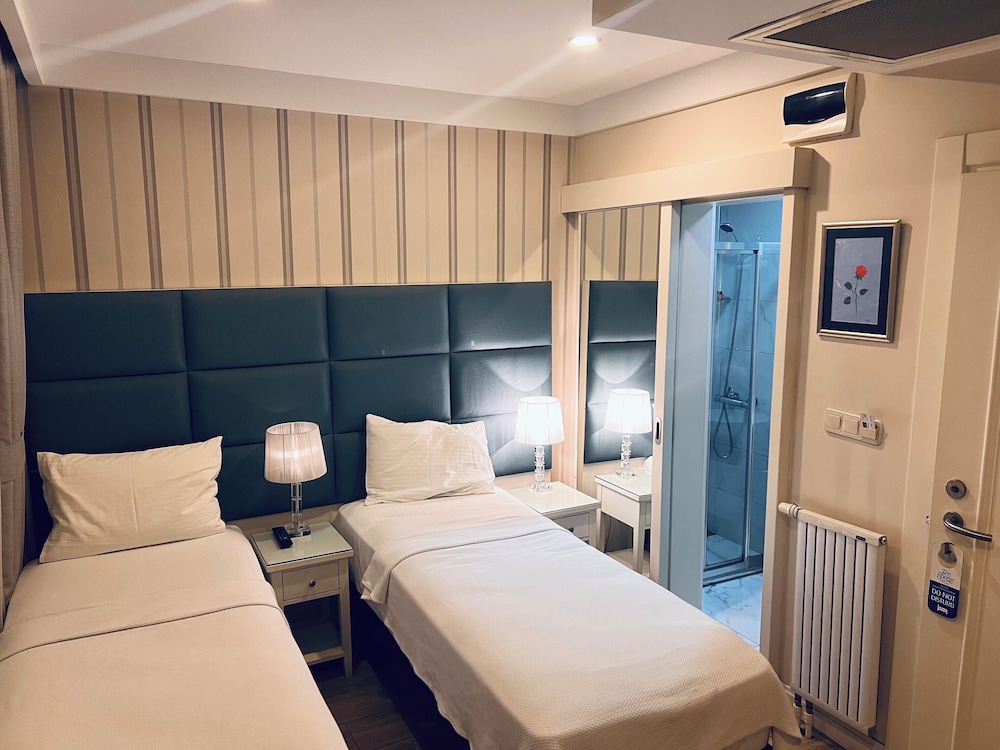 Ten Rooms Istanbul 20/47