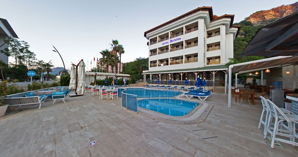 Portofino Hotel 49/50