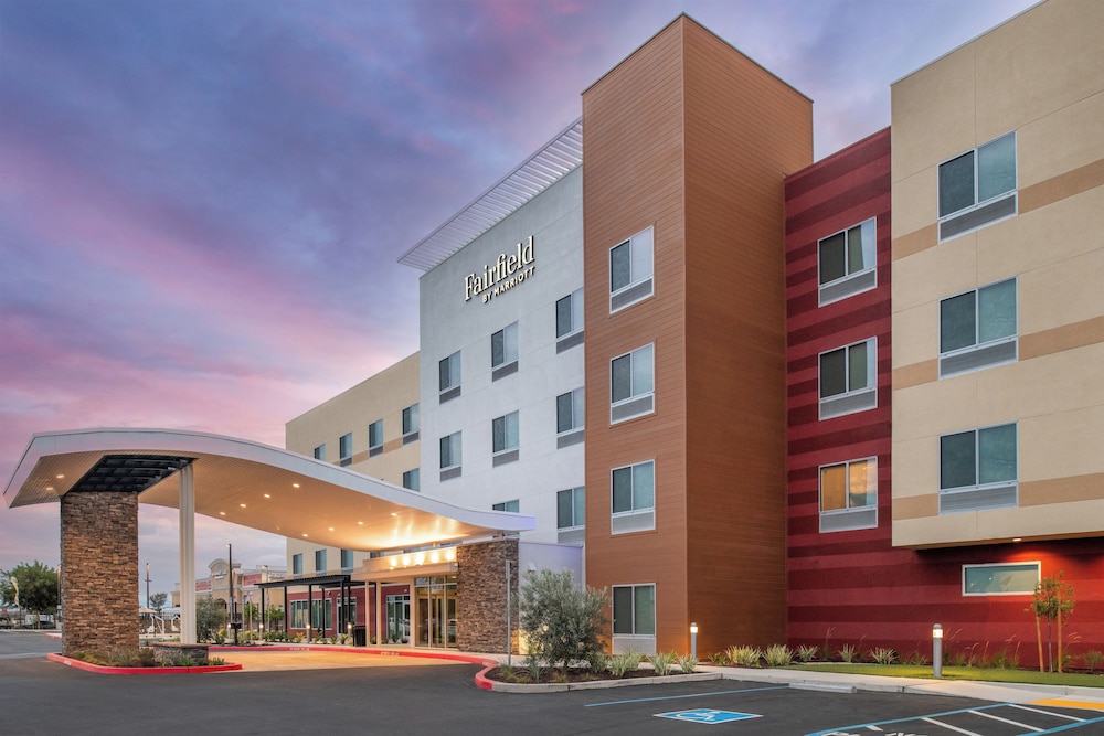 Fairfield Inn & Suites Stockton Lathrop 44/54