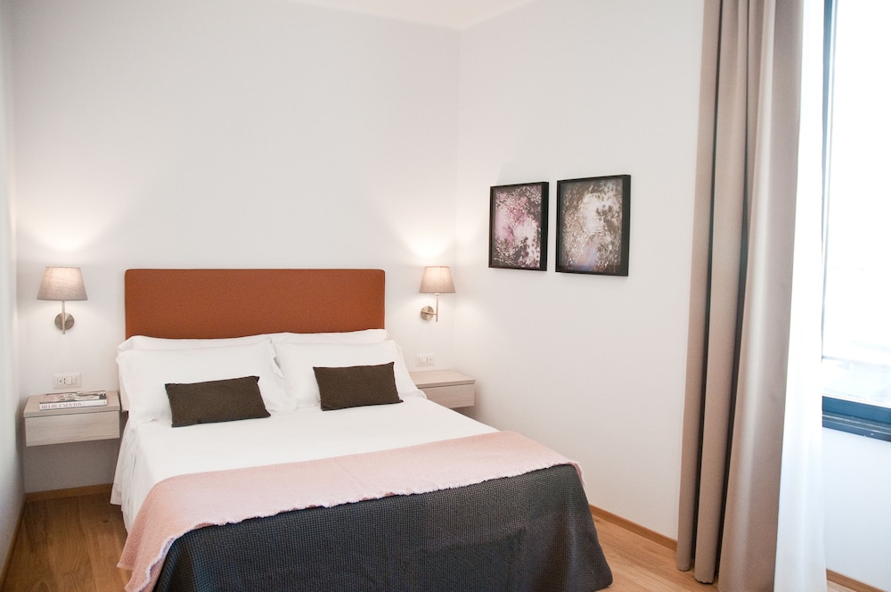 Giuturna Boutique Hotel 20/73