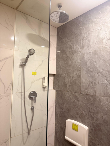 Warmth، Maxone Hotel Jayapura 4/4
