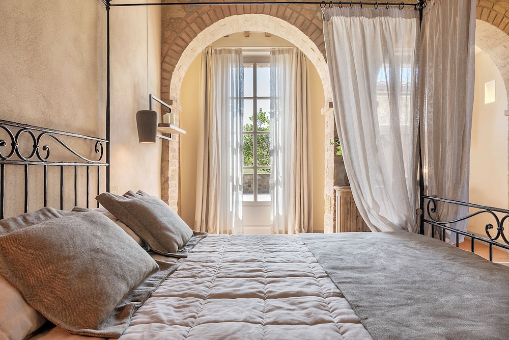 Capanna Suites 6/50