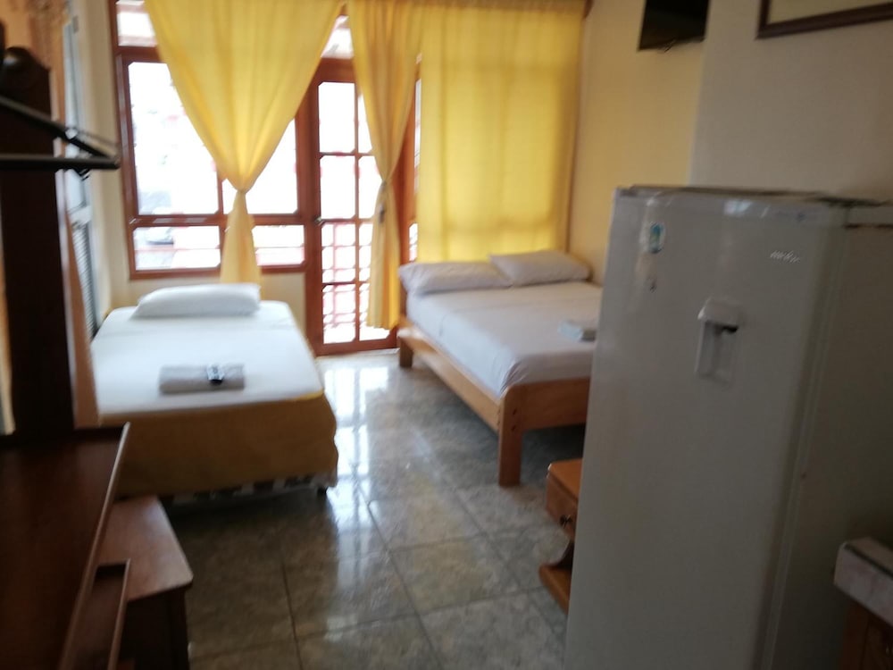Miconia Hostal 42/49