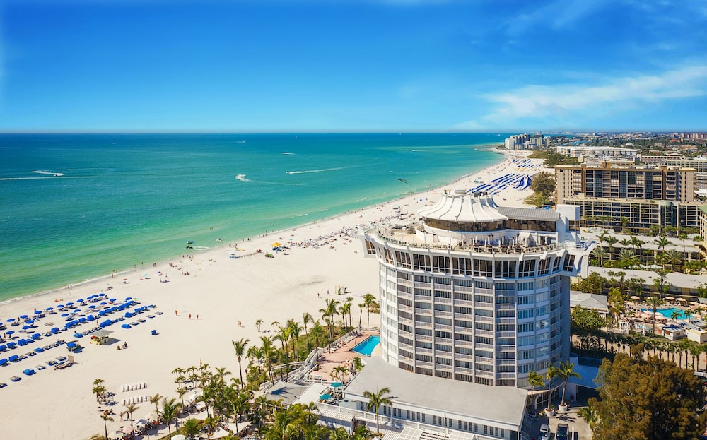Bellwether Beach Resort 2/54