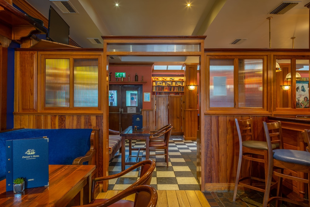 Dooleys Hotel Waterford City 43/57