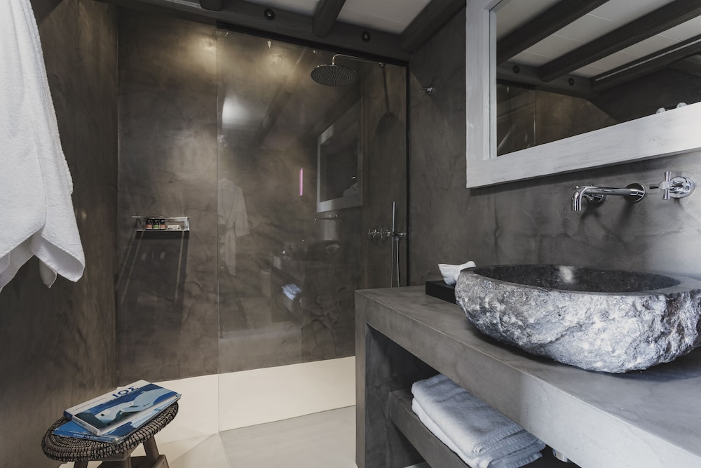 Liostasi Hotel And Suites 47/50