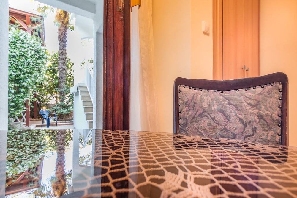 Villa Roses Apartments & Wellness 5/50