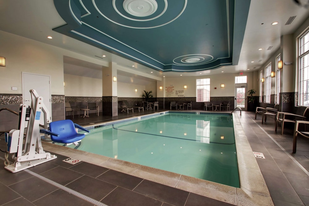 Hampton Inn By Hilton Pawtucket 5/35