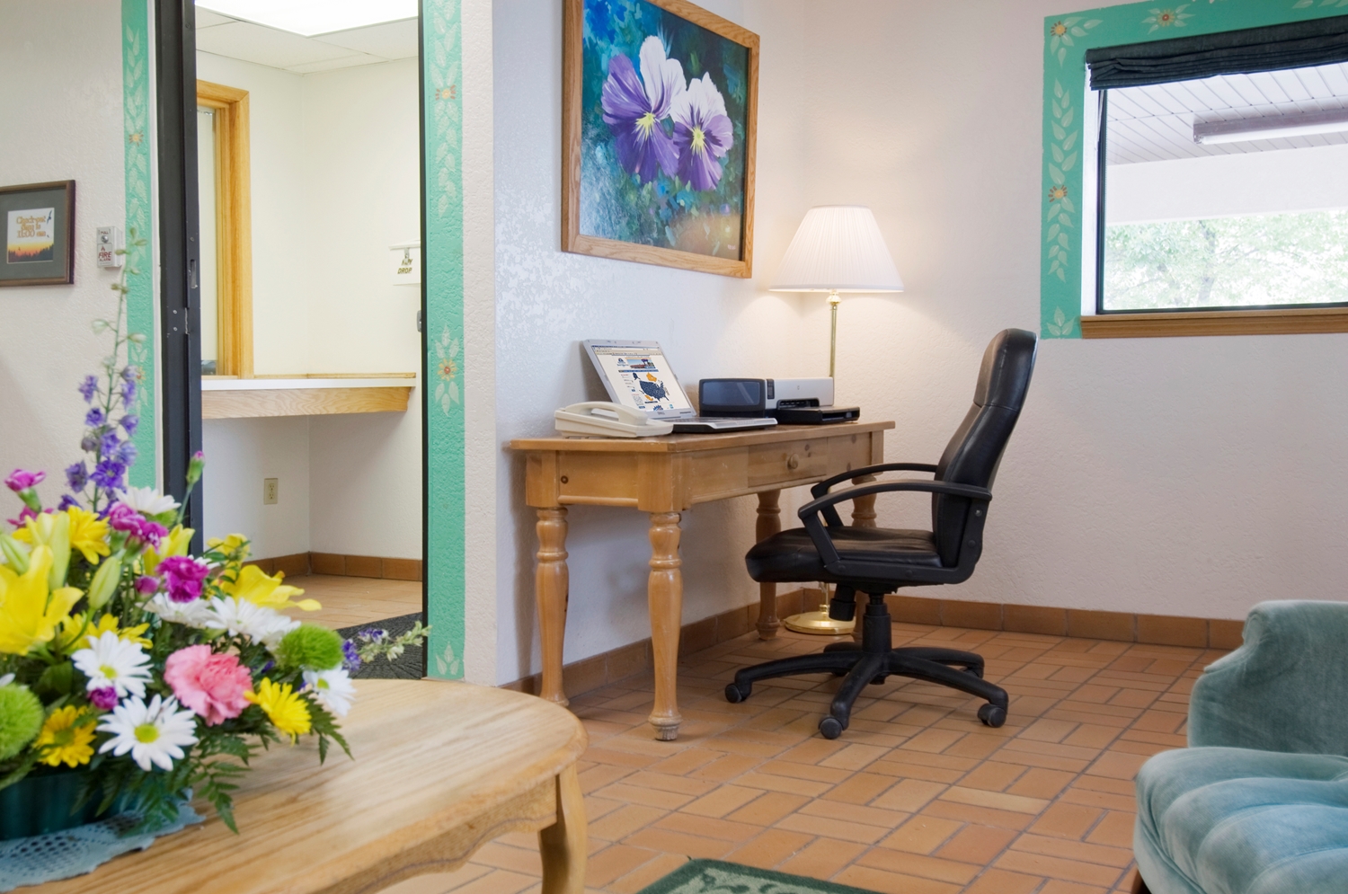 Americas Best Value Inn Torrington, WY 4/6