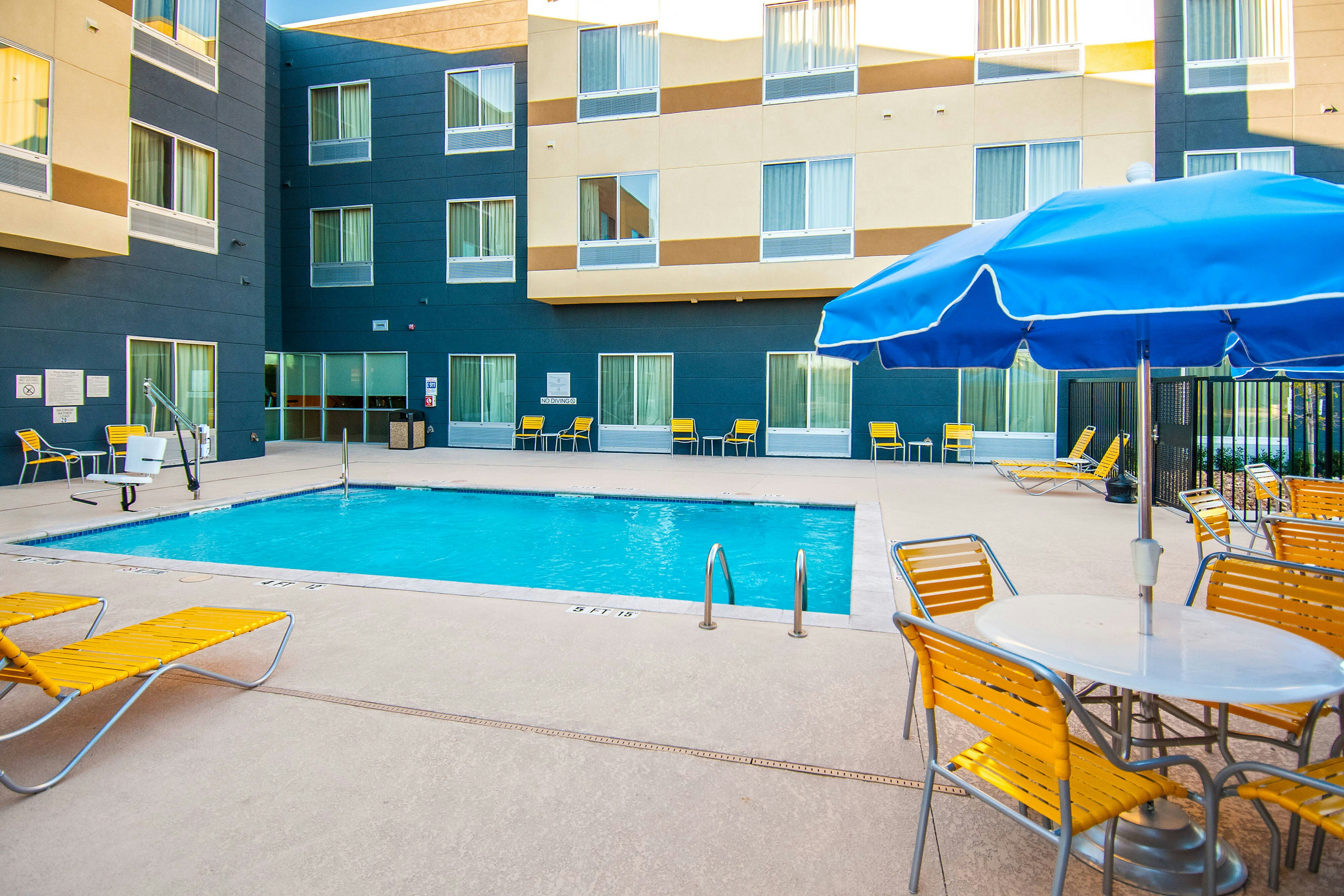 Fairfield Inn And Suites San Antonio Brooks City Base 18/18