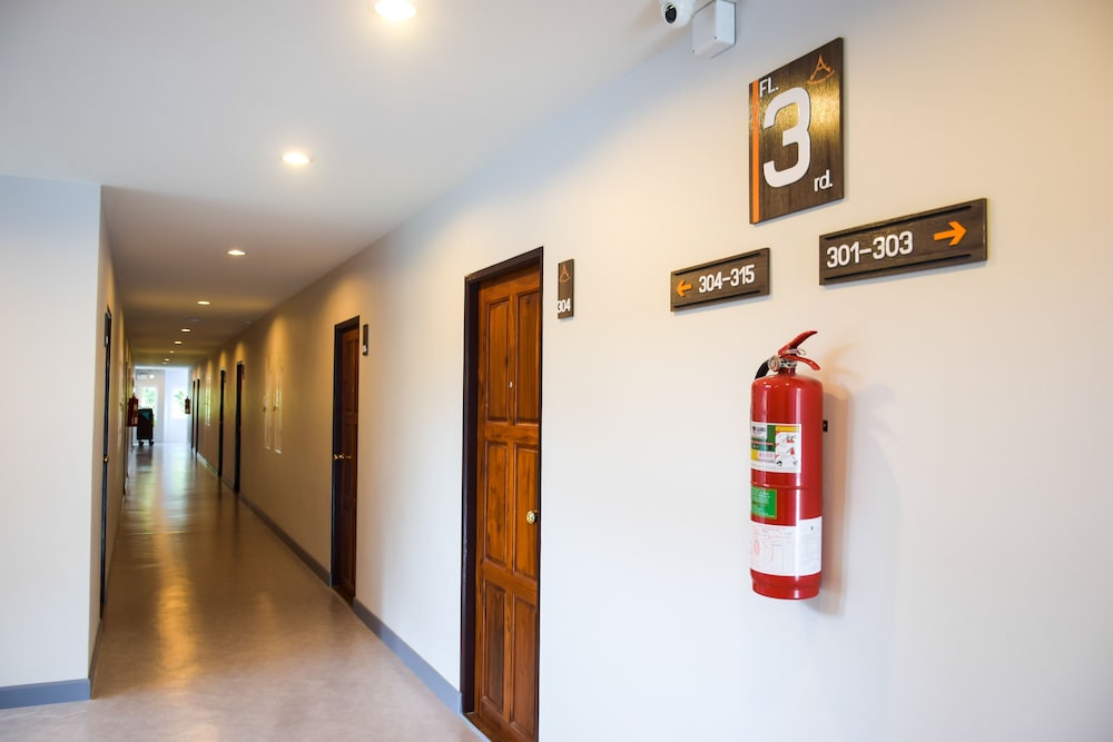 Peak Boutique City Hotel 35/62