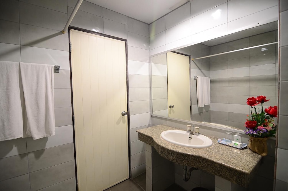 Ranong Garden Hotel 30/31