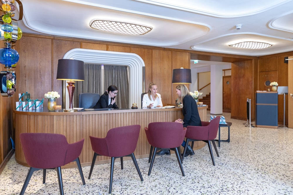 Stein Hotel 36/50