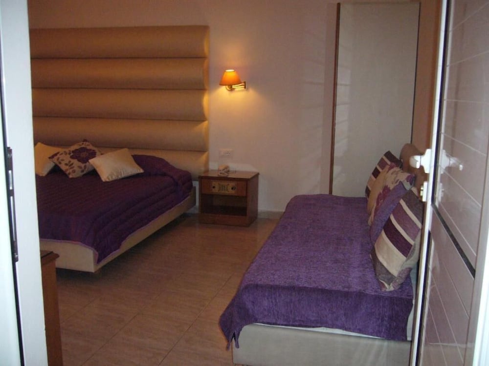 Rhodian Rose Hotel 37/58