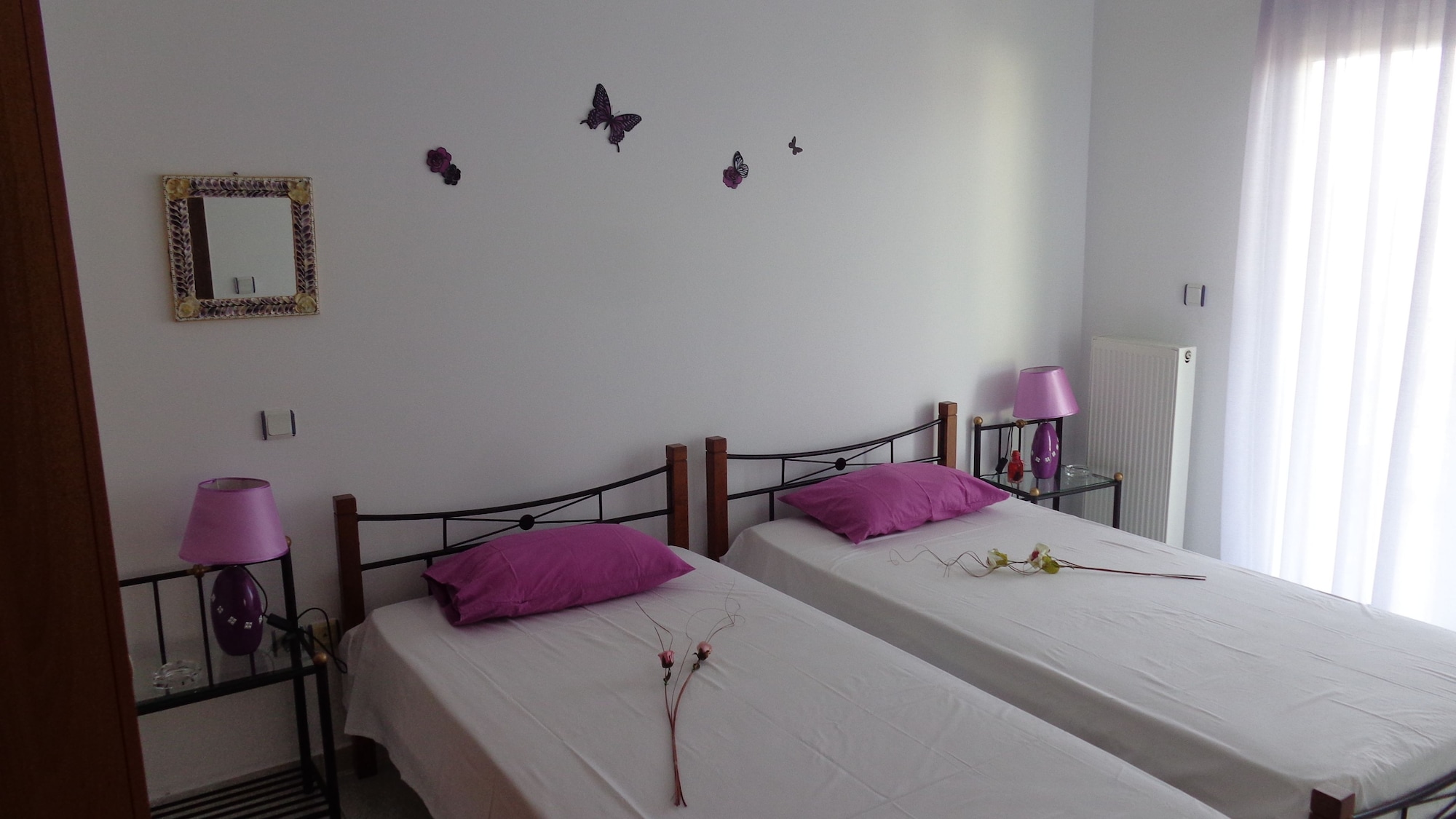 3 BEDROOMS, APARTMENT