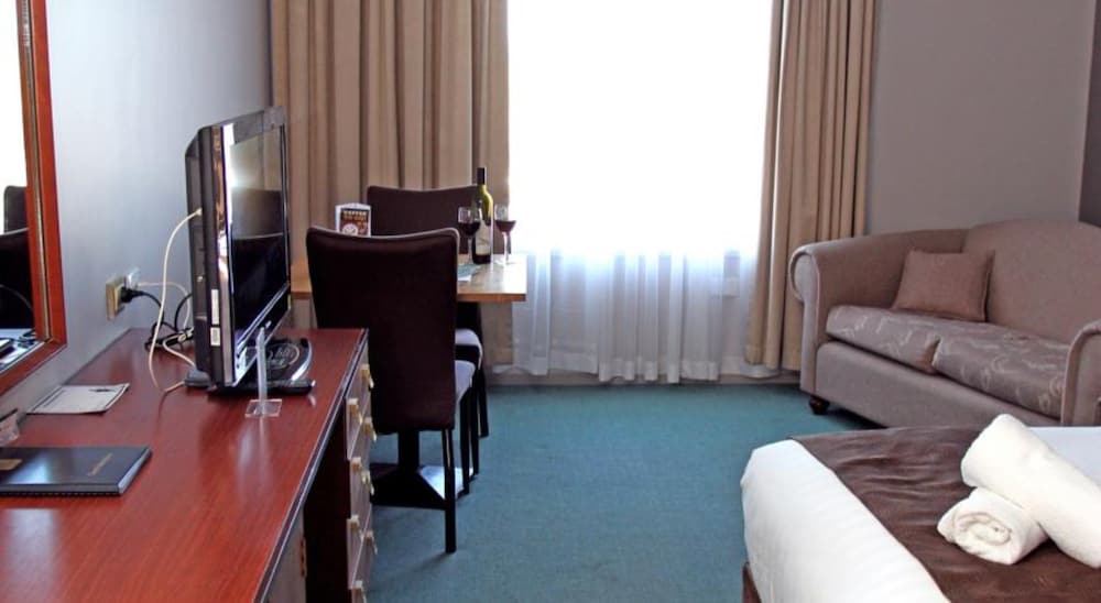 Hospitality Esperance, SureStay Collection by Best Western 32/74