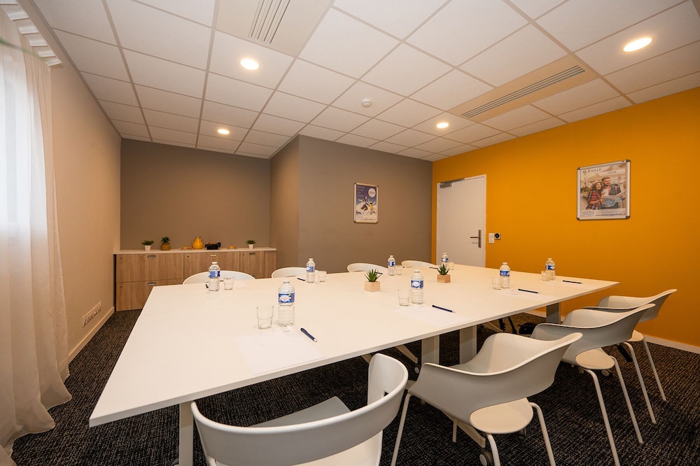 Nemea Appart Hotel Europe Velizy Villacoublay 47/50