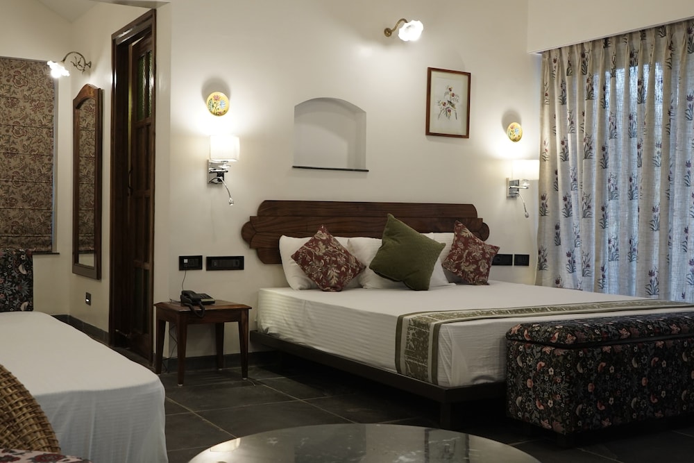 Village Machaan Resort 15/46