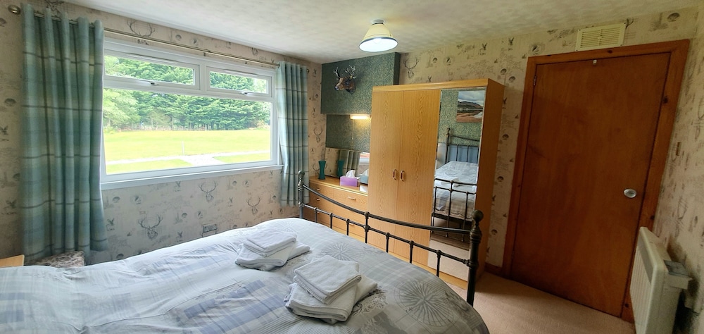 Torcroft Lodges 13/50