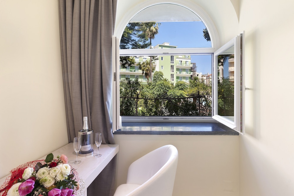 Palazzo Abagnale 26/42