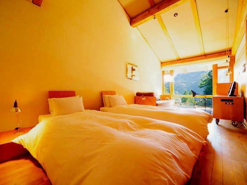 Room, Twin Beds, Sofa