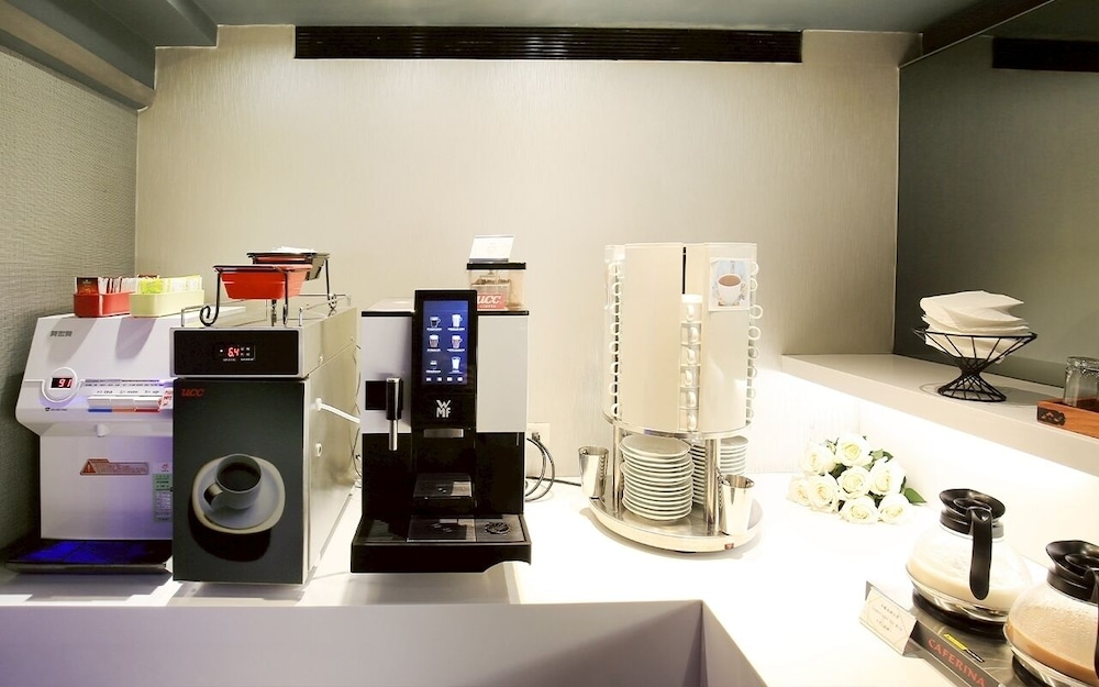CityInn Hotel Plus Taichung Station Branch photo4