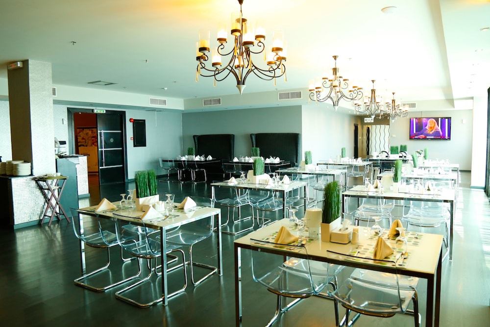 Al Manzil Hotel Bahrain 62/79