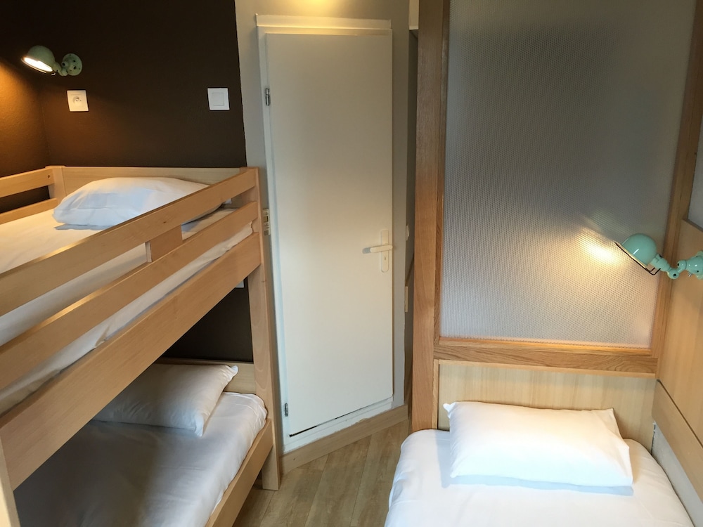 Hotel Reseda Paris Bagnolet 41/41