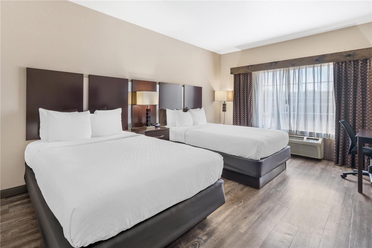 Best Western Plus Eastgate Inn & Suites 8/32