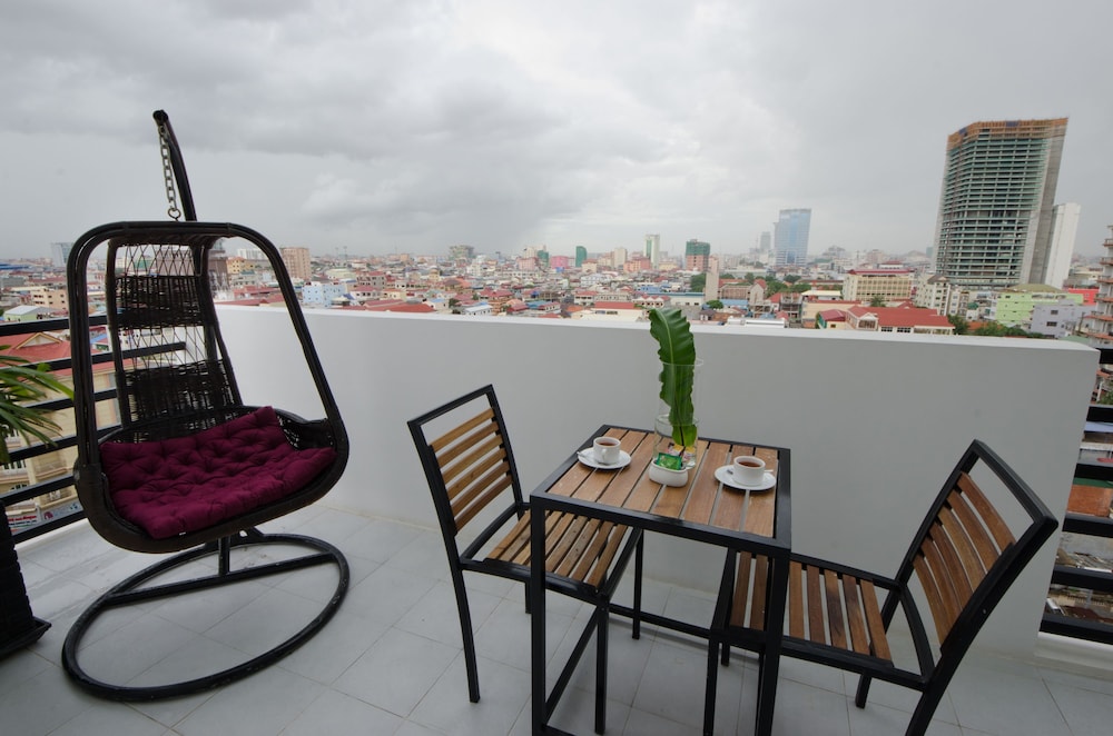 Kolab Sor Phnom Penh Hotel 40/50