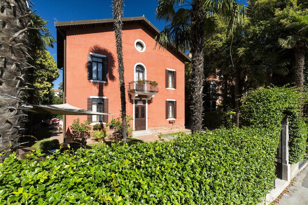 VILLA CASANOVA 5/52