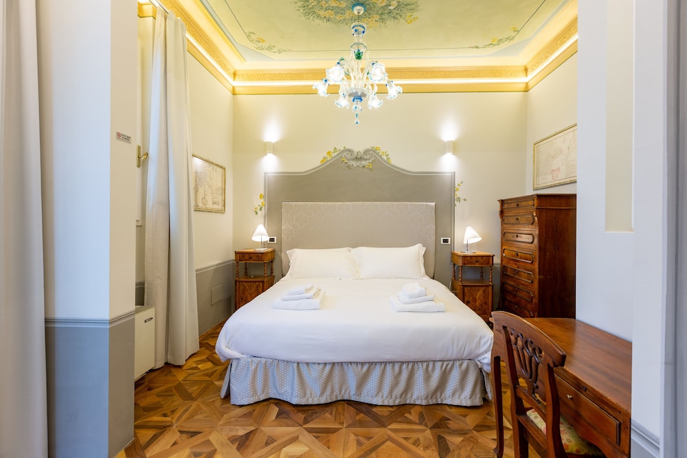 PREMIUM, DOUBLE BED, PATIO