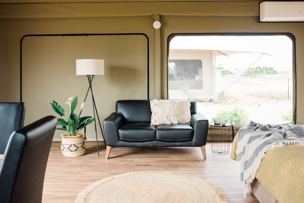 Mitchell Grass Retreat 28/44