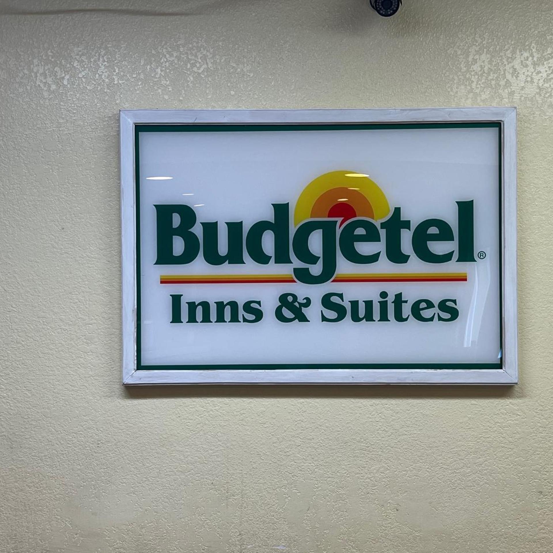 America's Best Inn Of Fairfield/Birmingham 10/21