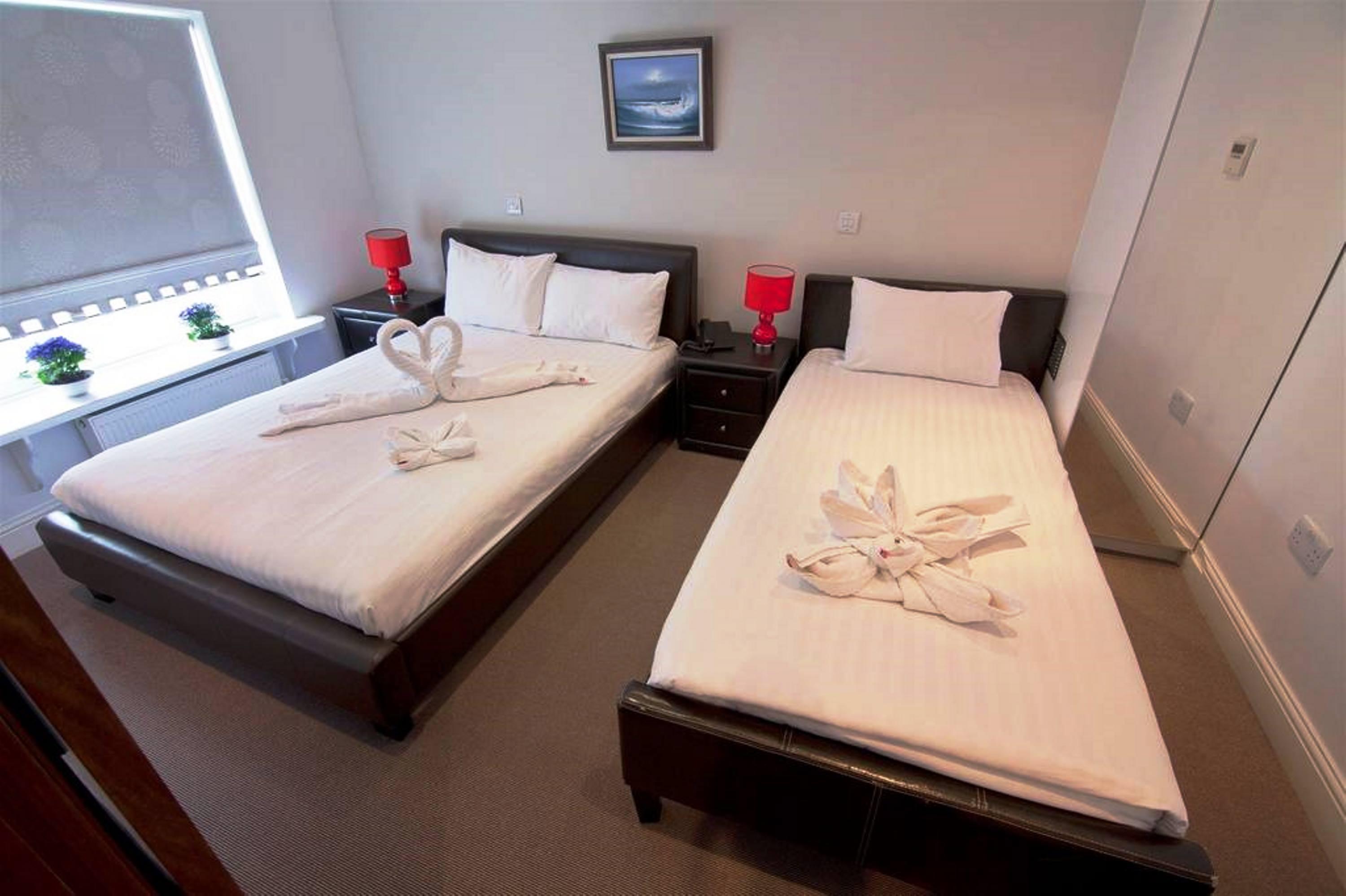 NOX HOTELS - Bayswater 6/20