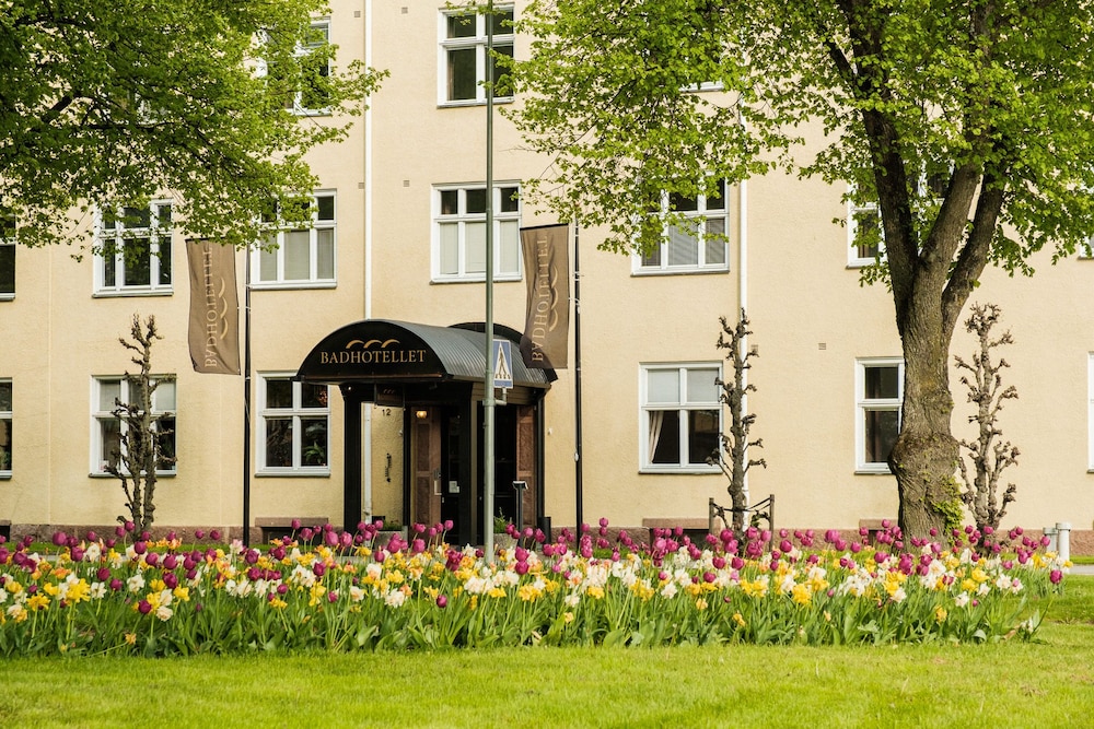 Badhotellet 45/50