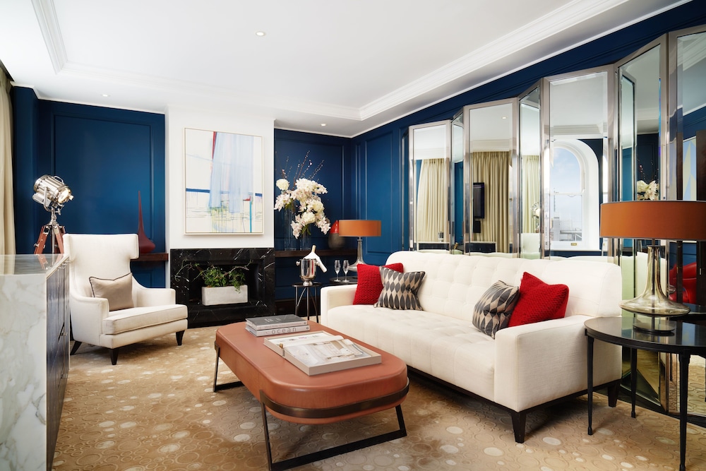 Corinthia Hotel London 29/81