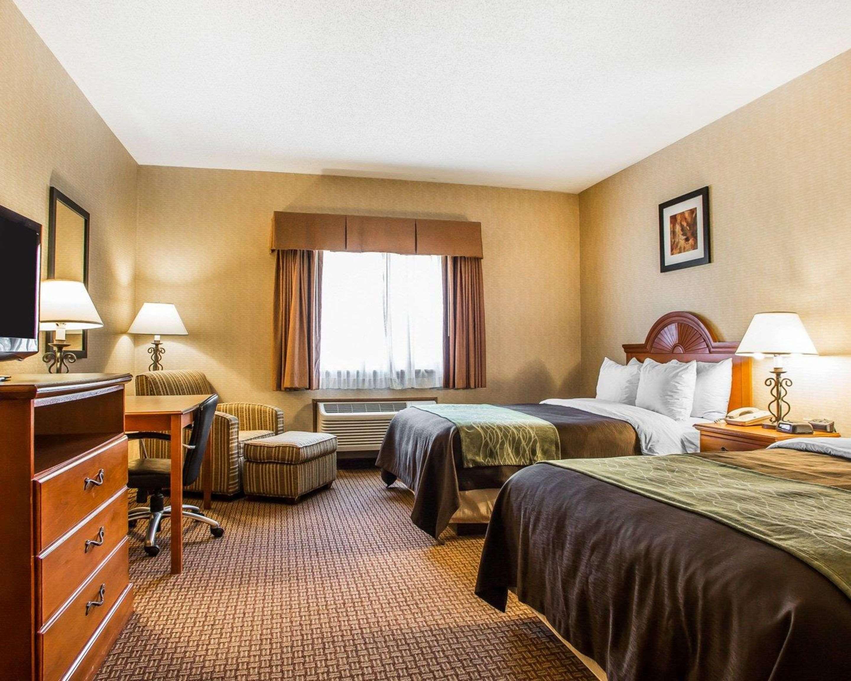Room, 2 Double Beds, Smoking