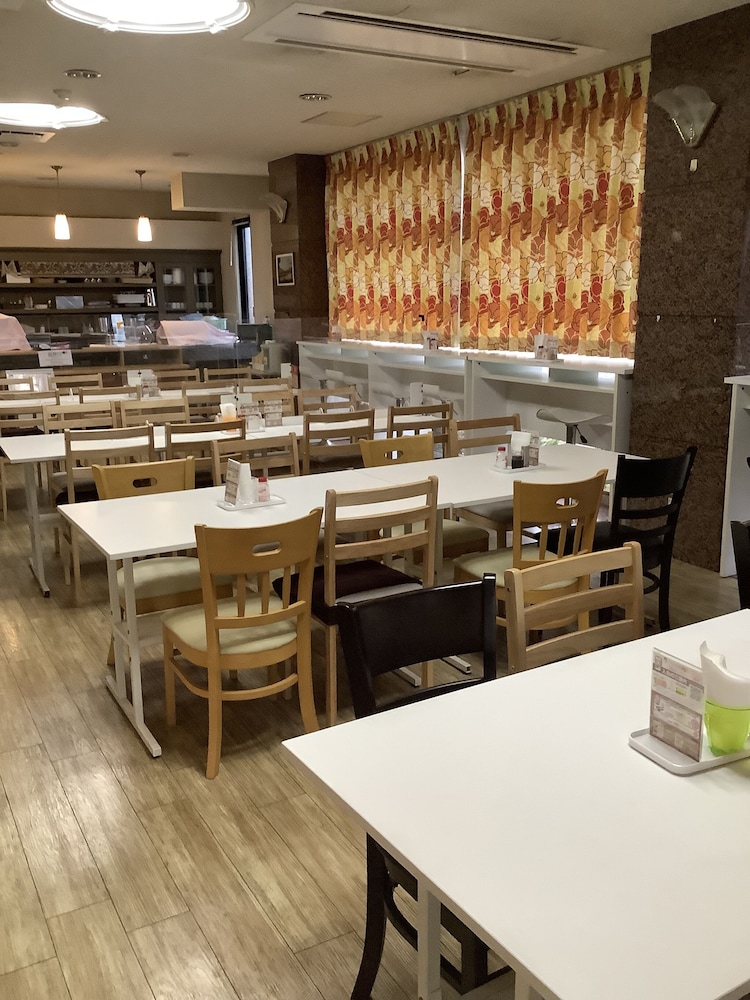 Hotel Crown Hills Nakamura 54/68