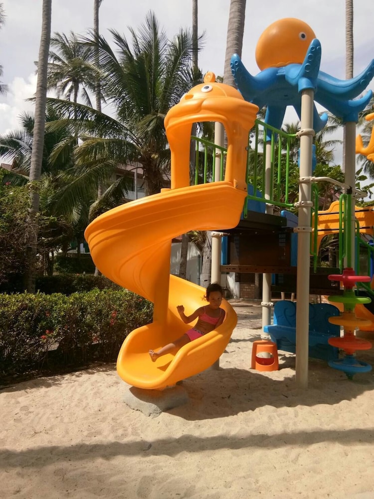 ASTROCOCO beach resort by Coconut Beach 32/42