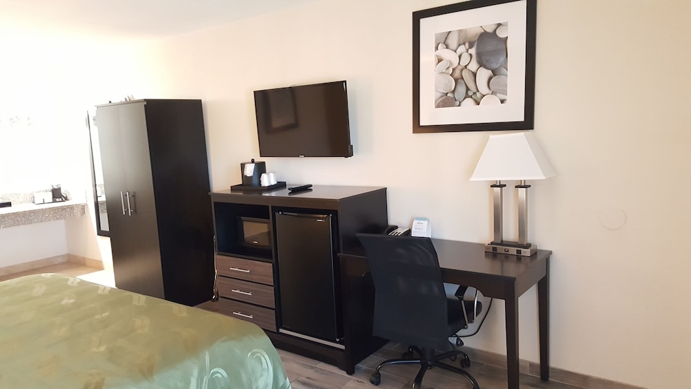 Quality Inn Escondido San Diego North County 36/42