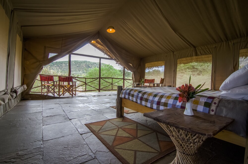 Sentrim Mara Lodge 17/47