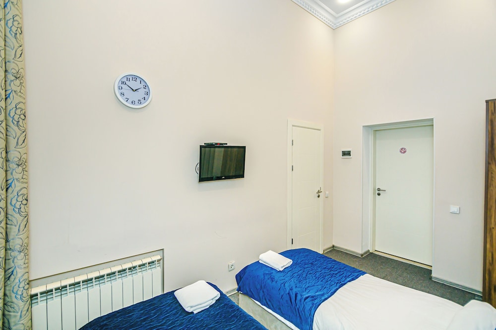 Bristol Hotel Baku 14/51