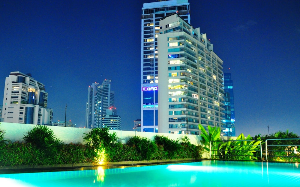 NH Bangkok Asoke 3/66